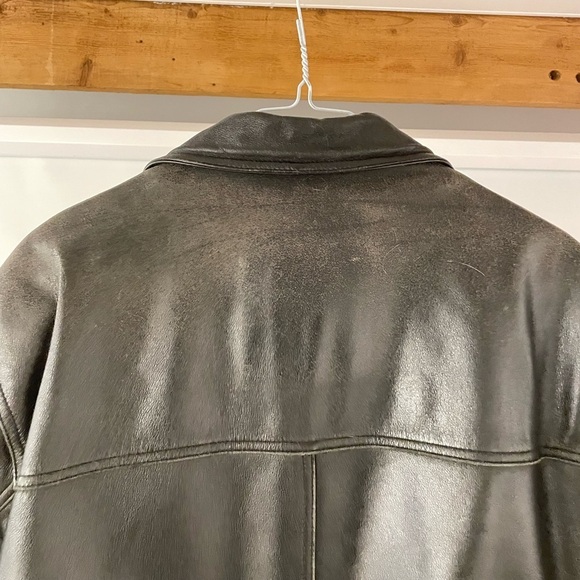 DANIER Genuine Leather Jacket in Black - Picture 5 of 9